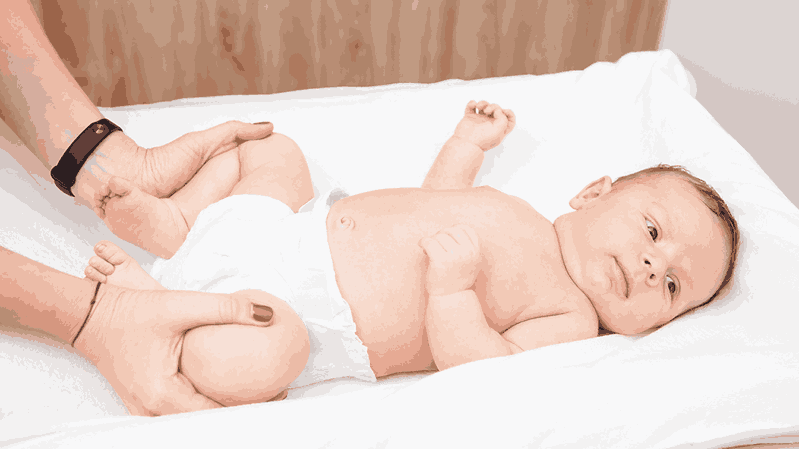 Hip Dysplasia in Infants – Screening and Treatment Guide
